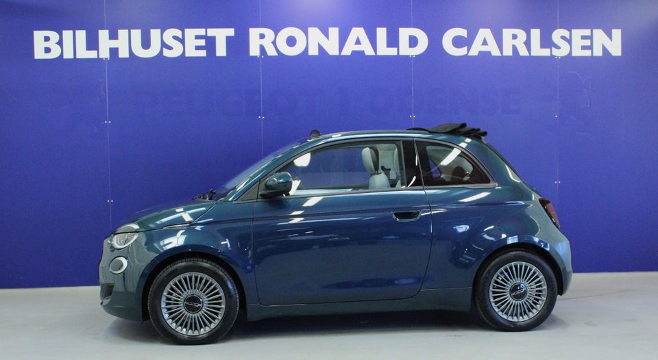 Fiat 500e Icon Cabrio 2d