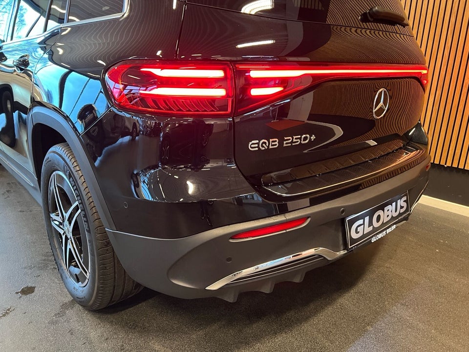 Mercedes EQB250+ AMG Premium 5d