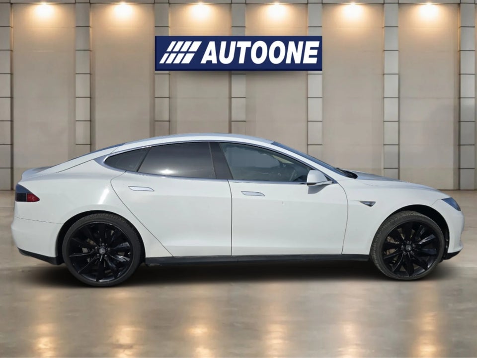 Tesla Model S 85 5d