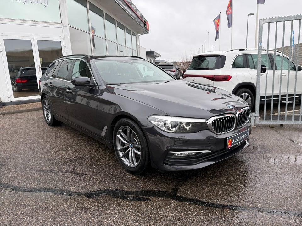 BMW 520i 2,0 Touring aut. 5d