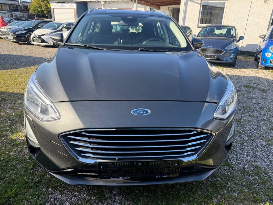 Ford Focus 1,0 EcoBoost Titanium Business stc. 5d