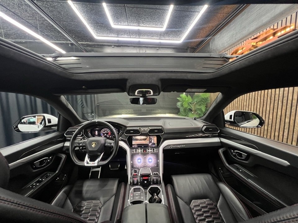 Lamborghini Urus 4,0  5d