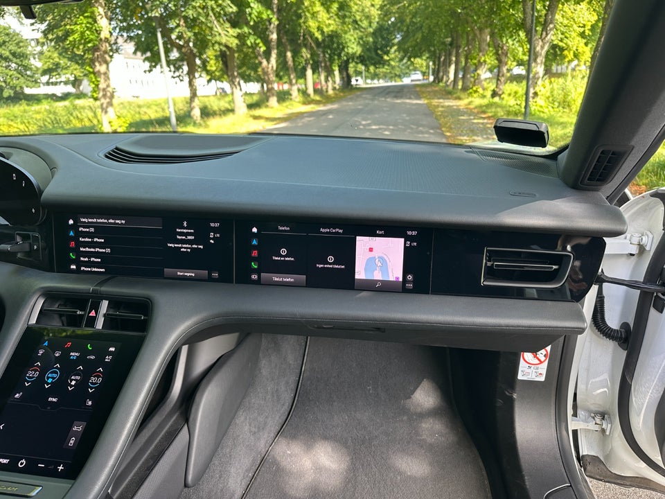 Porsche Taycan Performance+ 4d