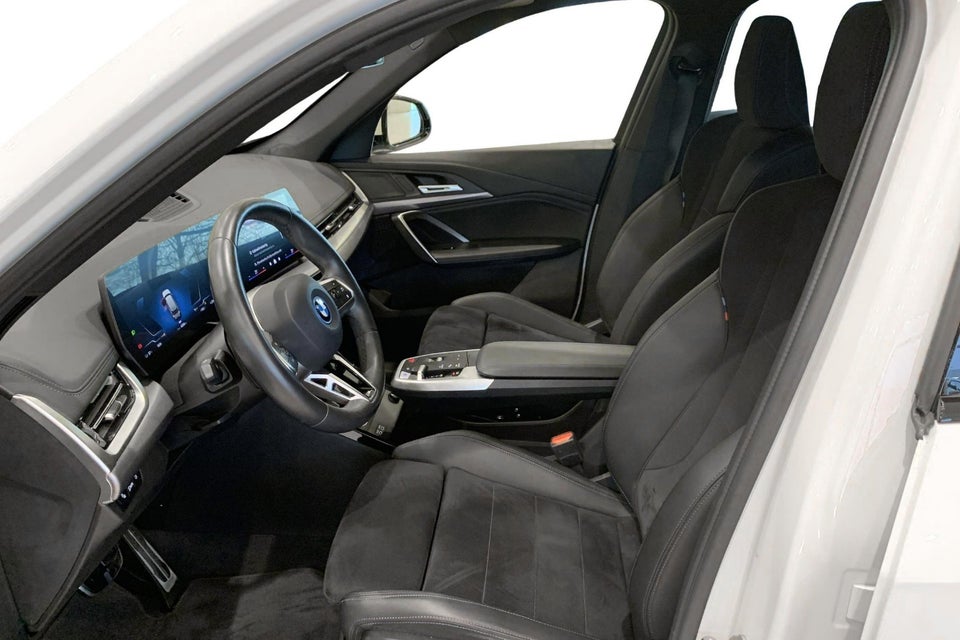 BMW iX1 eDrive20 M-Sport 5d