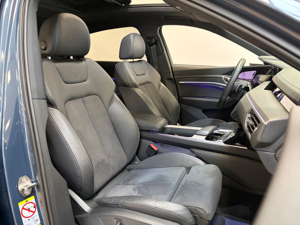 Audi Q8 e-tron 55 S-line Sportback quattro 5d