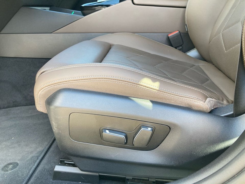 BMW i5 eDrive40 M-Sport 4d