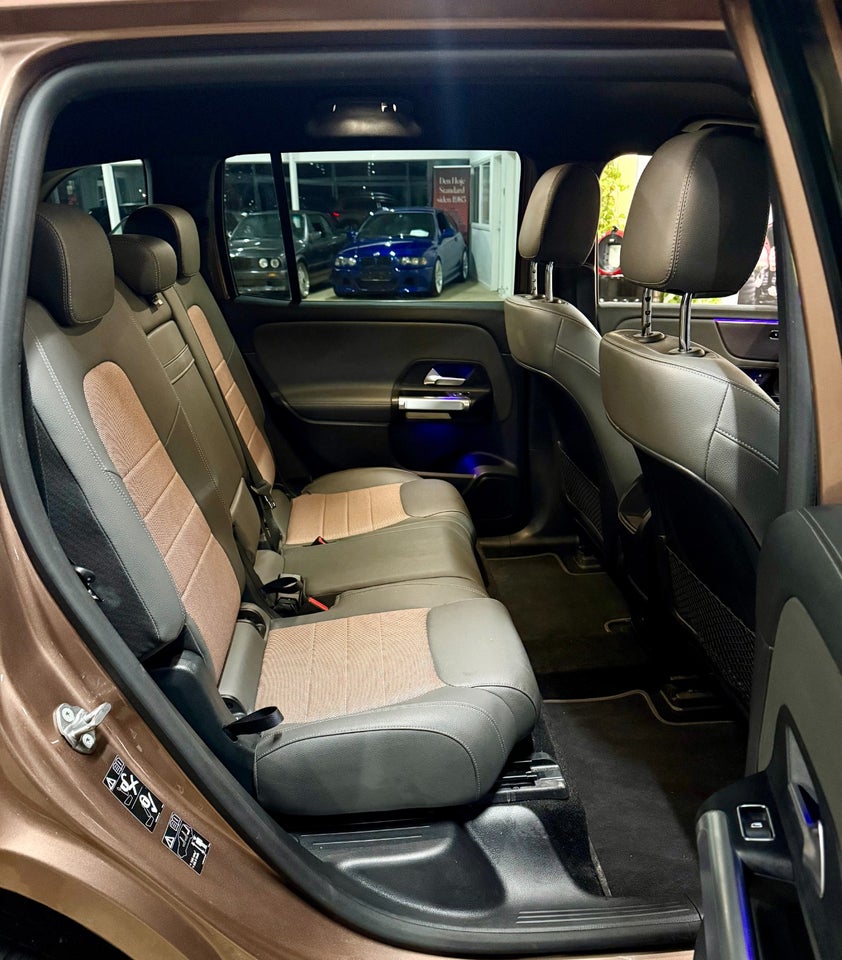 Mercedes EQB300 4Matic 7prs 5d