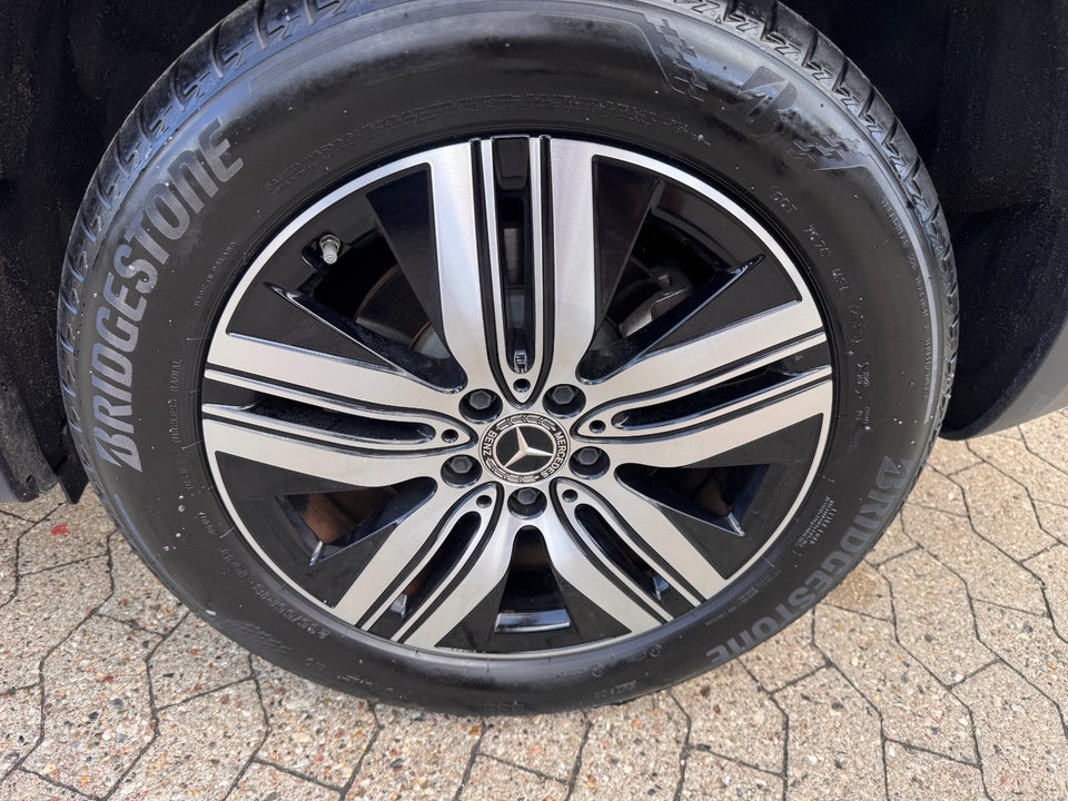 Mercedes EQB250 Progressive 7prs 5d