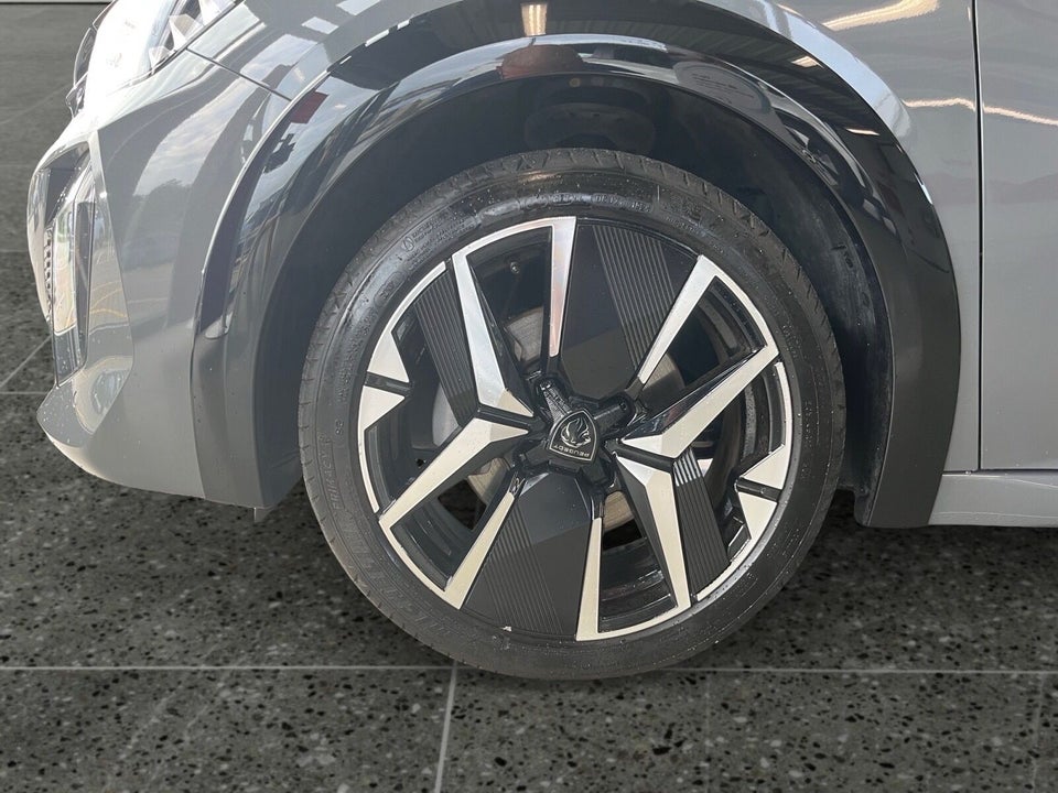 Peugeot e-208 54 GT 5d