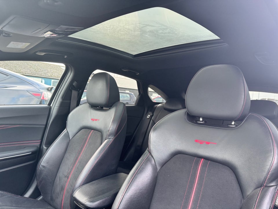 Kia ProCeed 1,6 T-GDi GT DCT 5d