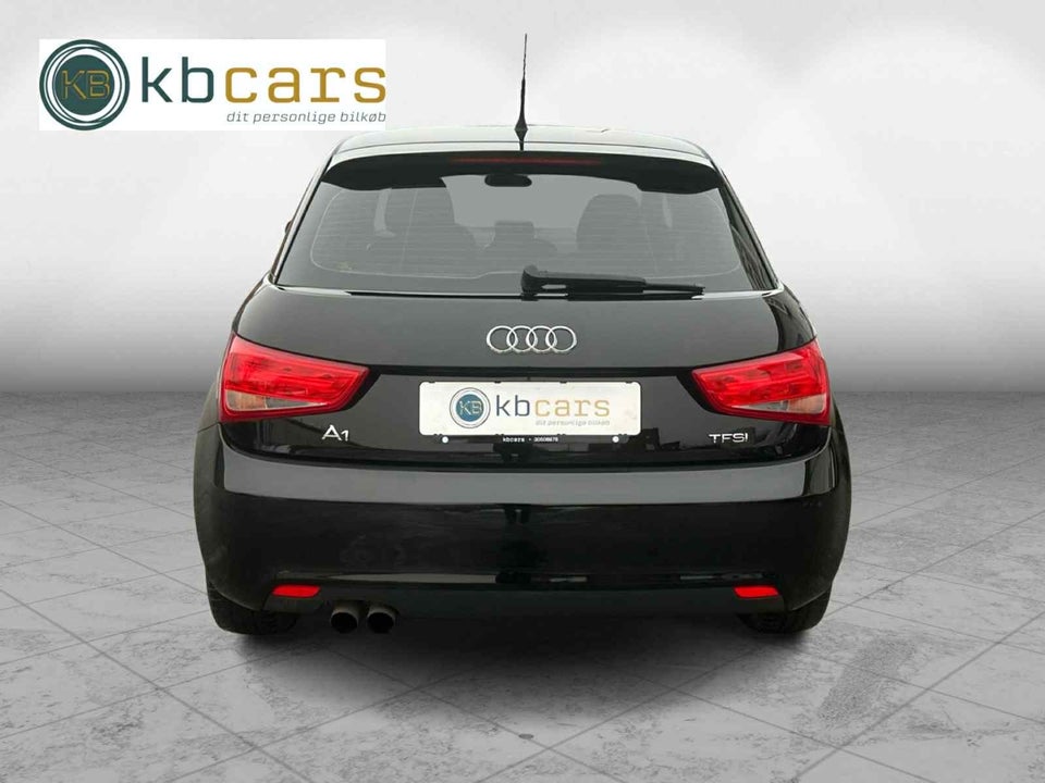 Audi A1 1,4 TFSi 122 Attraction Sportback 5d