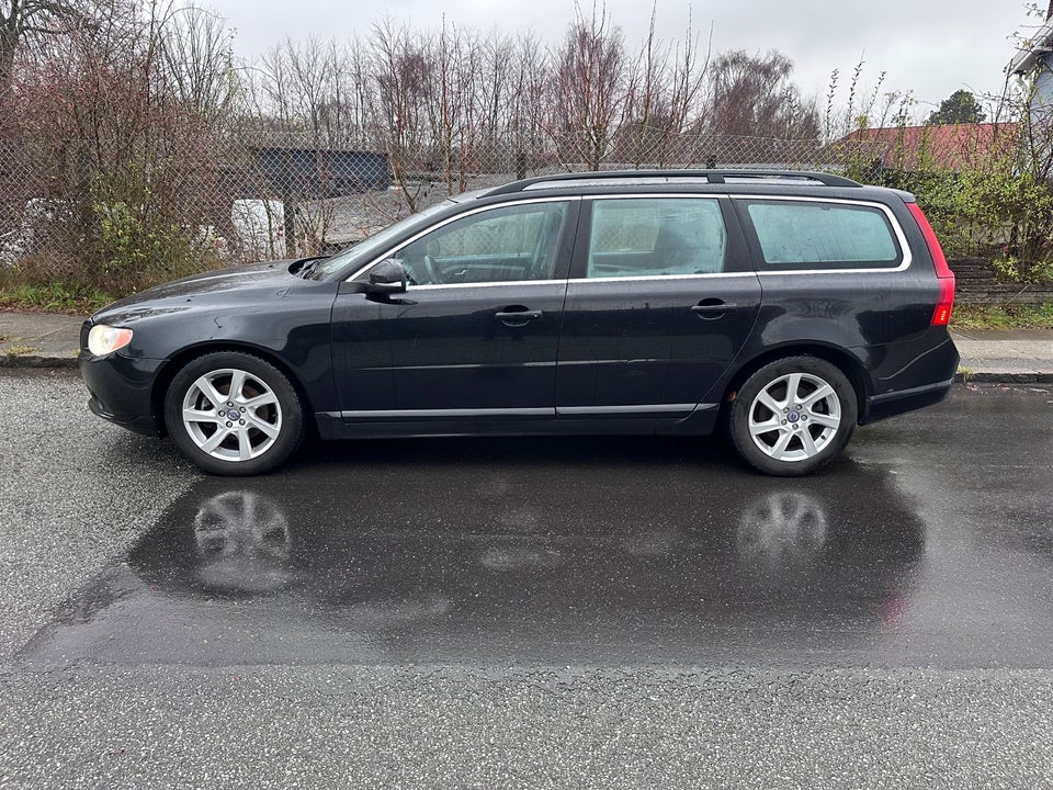 Volvo V70 1,6 DRIVe Summum aut. 5d