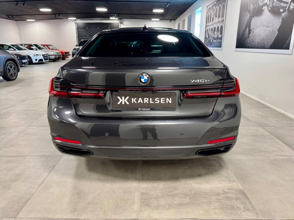 BMW 745e 3,0 Connected aut. 4d