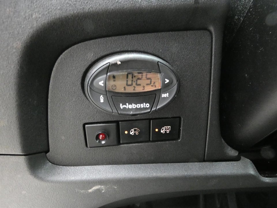 Iveco Daily 3,0 35C18 Alukasse m/lift AG8 2d