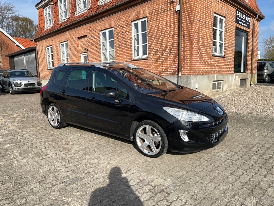 Peugeot 308 1,6 HDi 112 Sportium SW 7prs 5d