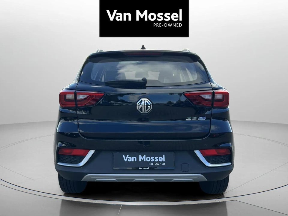 MG ZS EV Luxury 5d