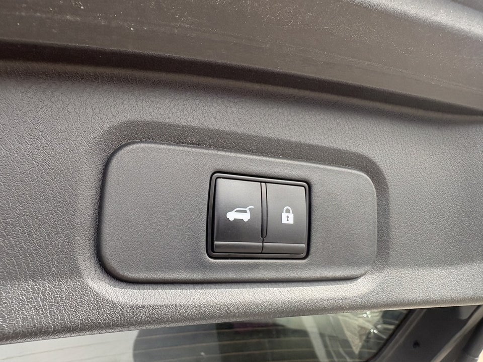 Nissan Qashqai 1,3 mHEV Tekna+ X-tr. 5d