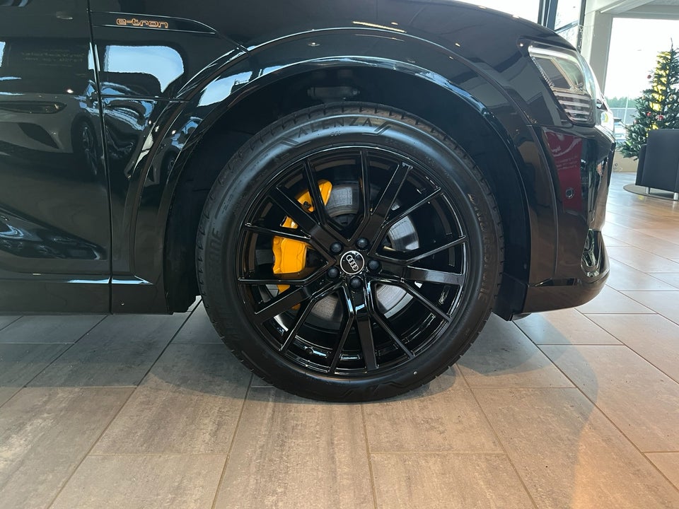Audi e-tron 50 Black Edition S-line quattro 5d