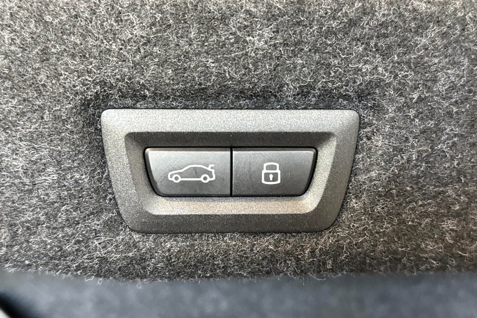 BMW i5 eDrive40 Fully Charged M-Sport 4d