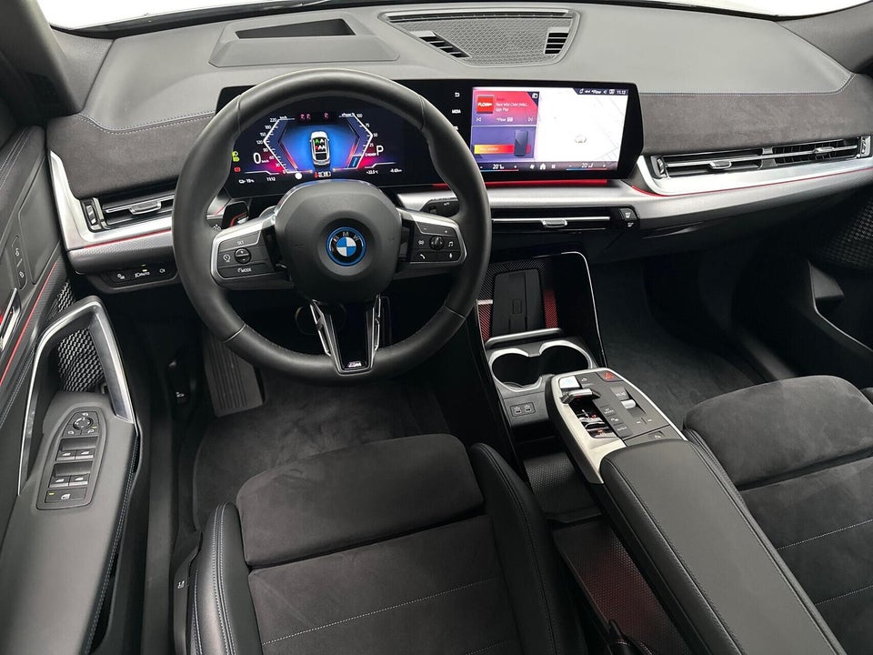 BMW iX2 xDrive30 M-Sport 5d