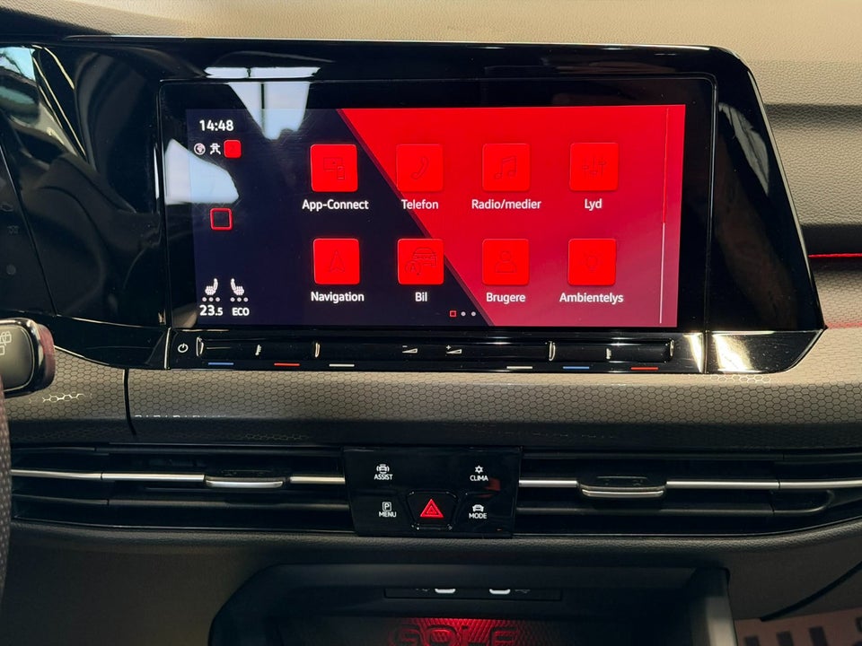 VW Golf VIII 1,4 GTE DSG 5d