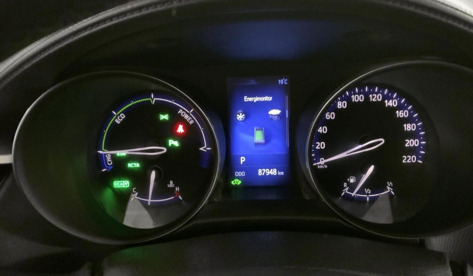 Toyota C-HR 1,8 Hybrid C-LUB Premium CVT 5d