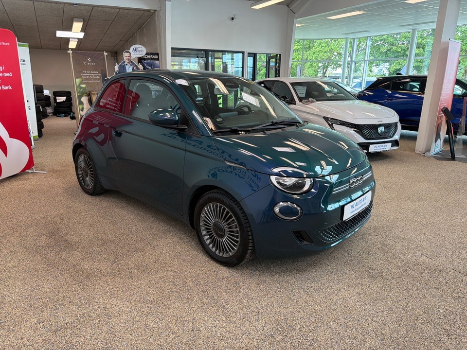 Fiat 500e 42 Icon 3d