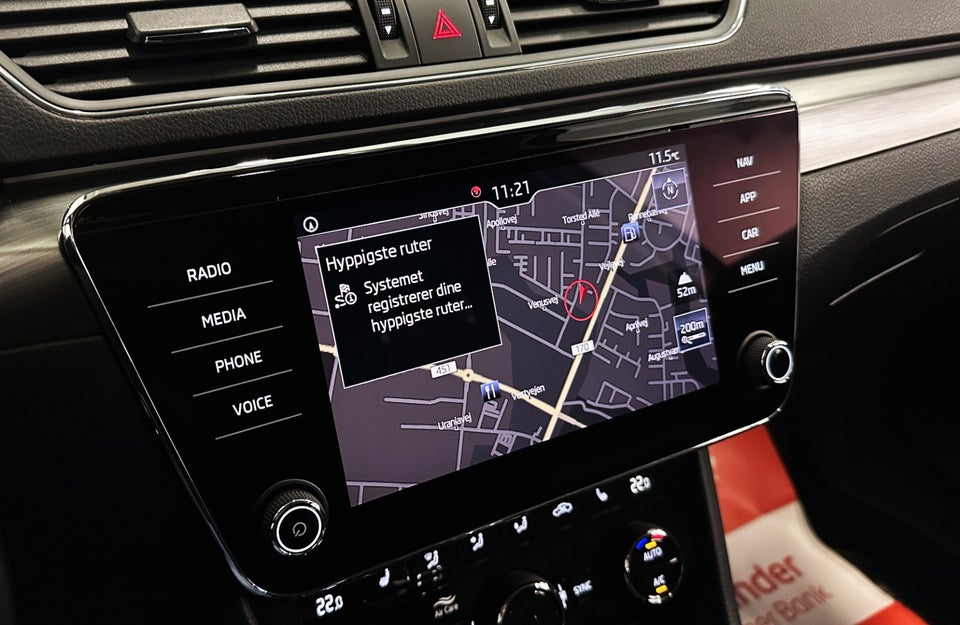 Skoda Superb 1,5 TSi 150 Business Executive Combi DSG 5d