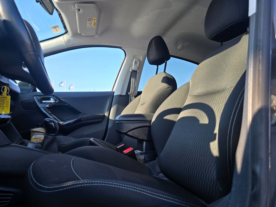 Peugeot 208 1,2 PureTech 82 Active 5d