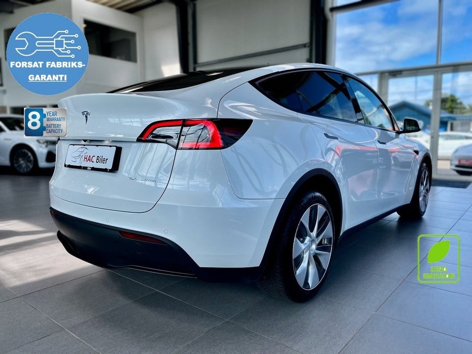 Tesla Model Y Long Range AWD 5d