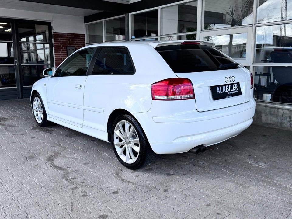 Audi A3 1,8 TFSi Ambition 3d