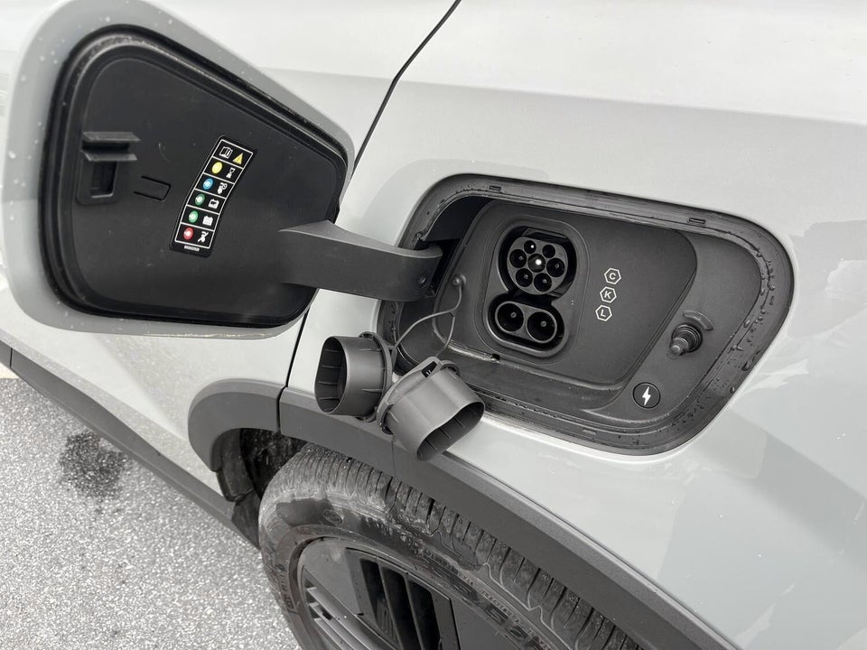 Volvo EX30 CC Twin Performance Ultra 5d