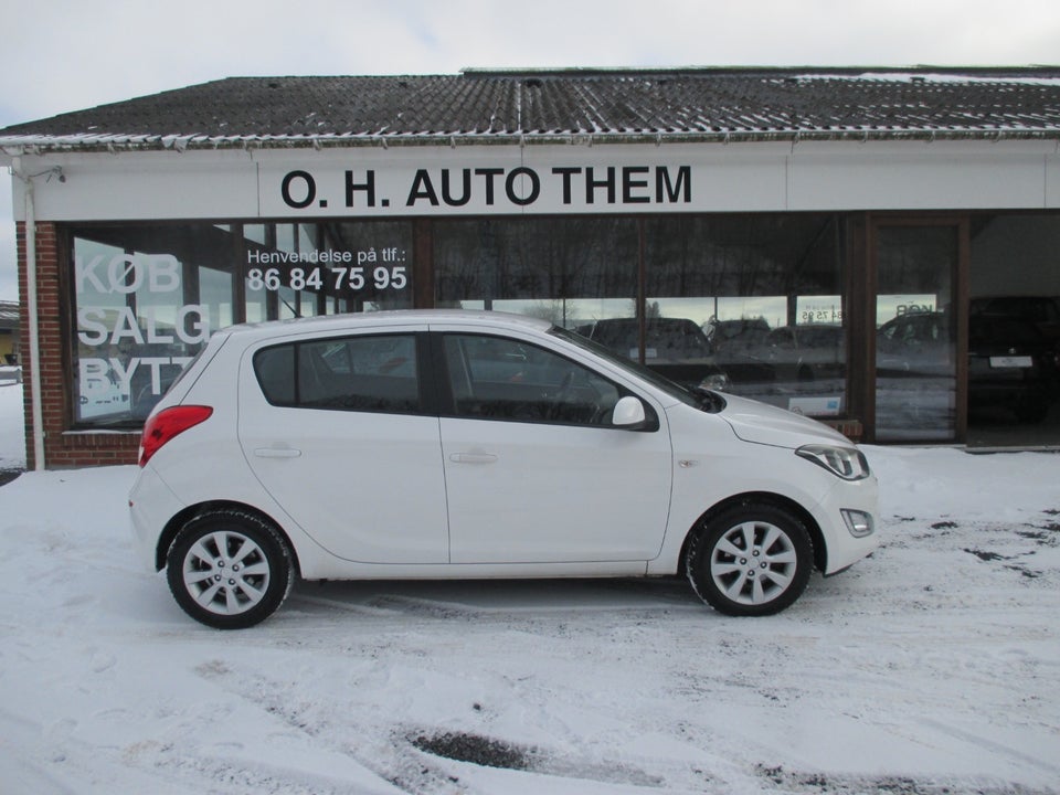 Hyundai i20 1,25 Comfort 5d