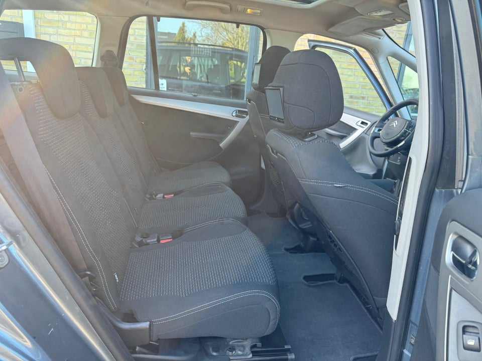 Citroën Grand C4 Picasso 2,0 HDi 136 Exclusive E6G 7prs 5d