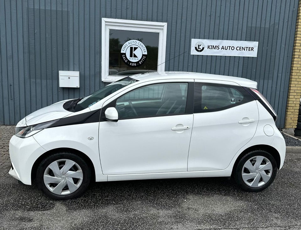 Toyota Aygo 1,0 VVT-i x-sky 5d