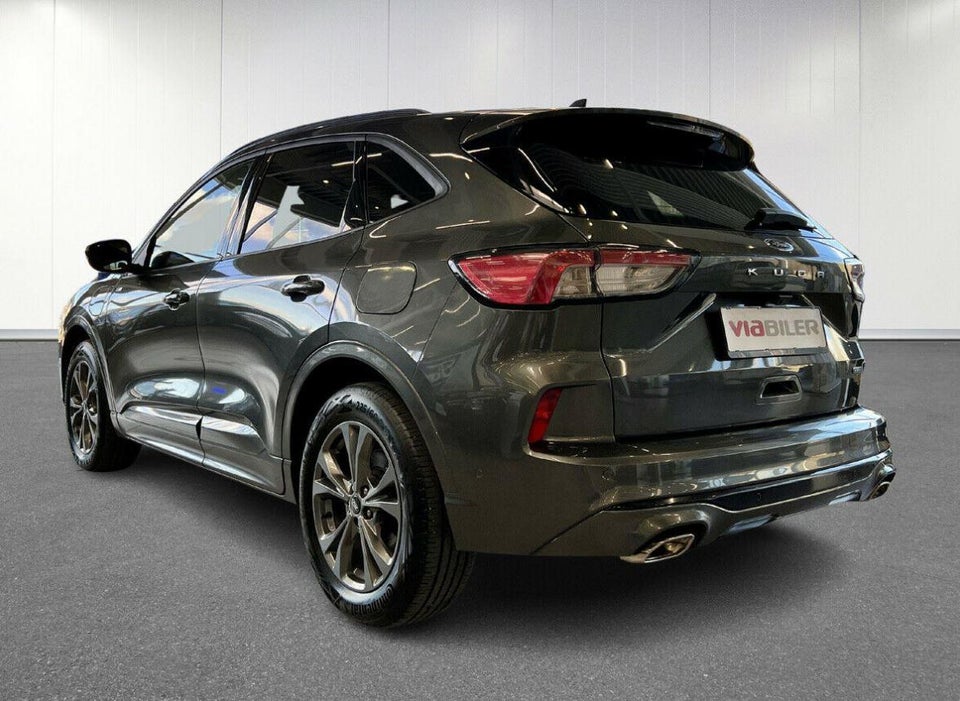 Ford Kuga 2,5 PHEV ST-Line X CVT 5d
