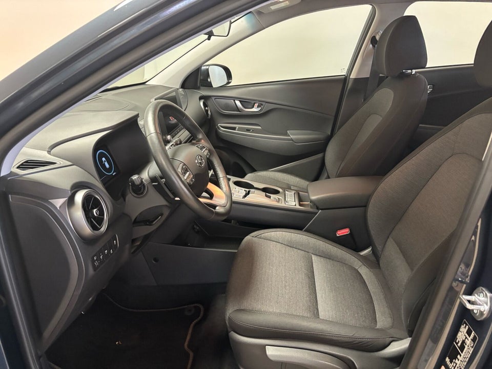 Hyundai Kona 39 EV Select 5d