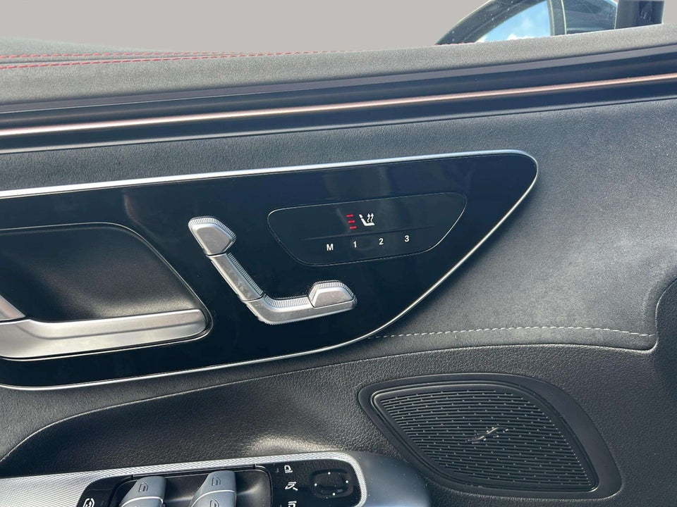 Mercedes EQE350 AMG Line 4d