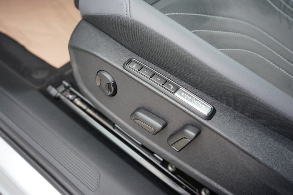 VW ID.4 77 Style 5d