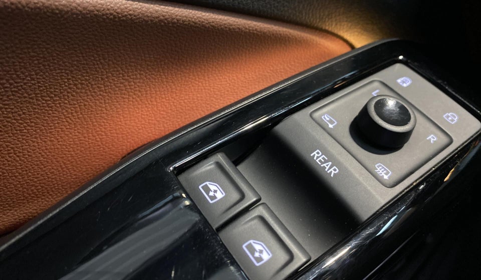 VW ID.4 77 1ST Pro 5d