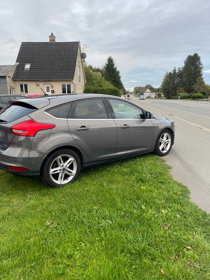 Ford Focus 1,0 SCTi 125 Business 5d