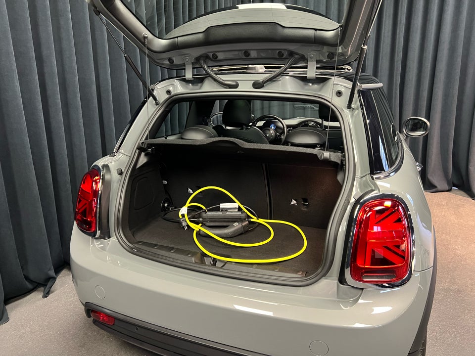 MINI Cooper SE Edition Premium Plus 3d