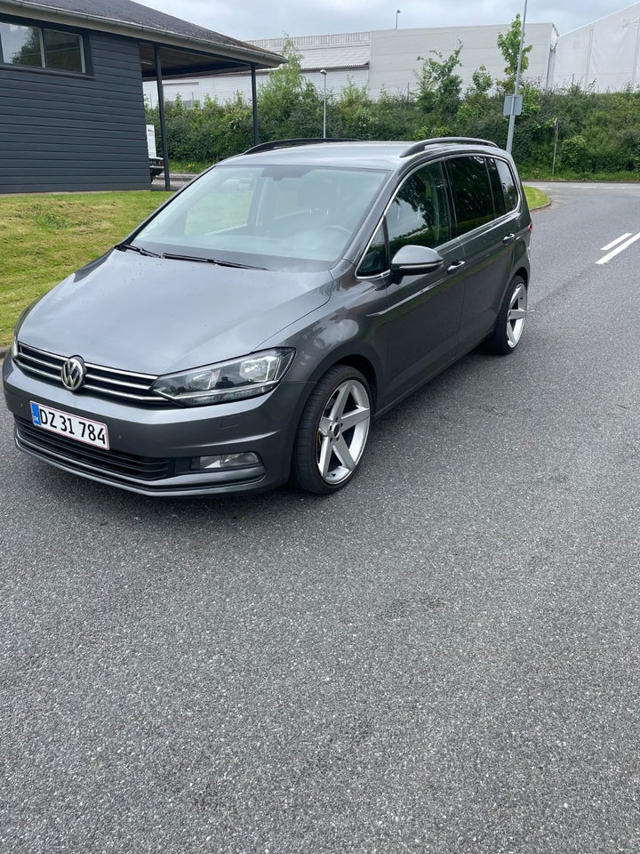 VW Touran 2,0 TDi 150 Comfortline DSG 7prs 5d