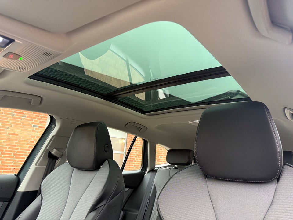 Skoda Enyaq 60 iV Loft 5d