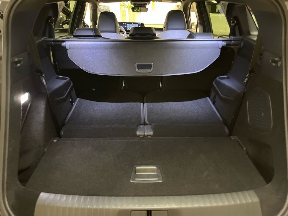 Peugeot e-5008 77 GT Pack 7prs 5d