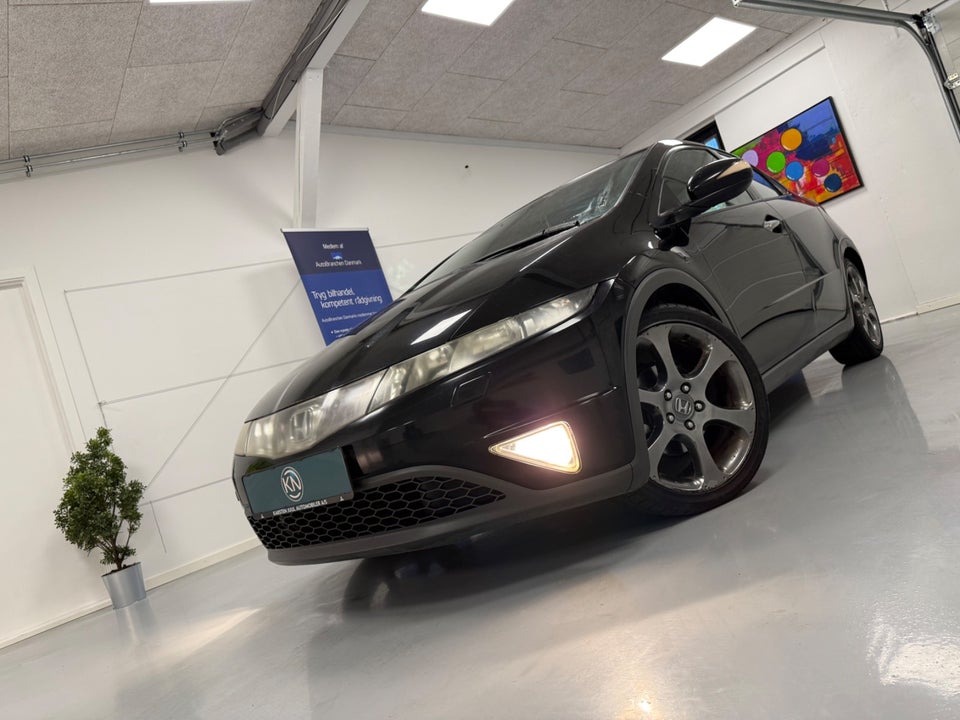 Honda Civic 1,8 Sport 4d