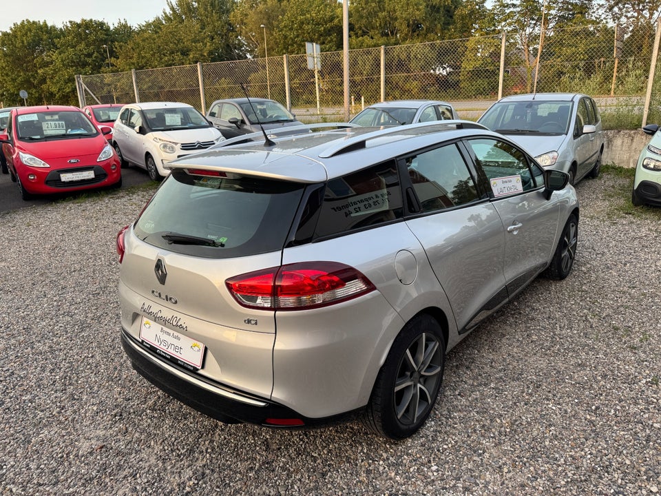 Renault Clio IV 1,5 dCi 90 Dynamique Sport Tourer 5d