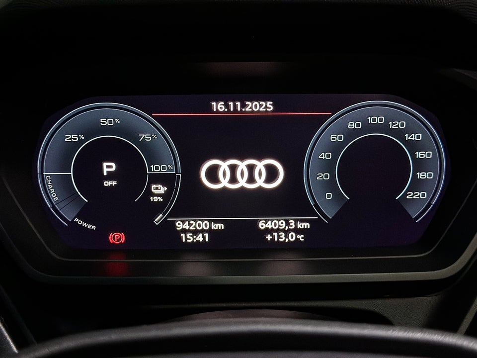 Audi Q4 e-tron 40 S-line 5d