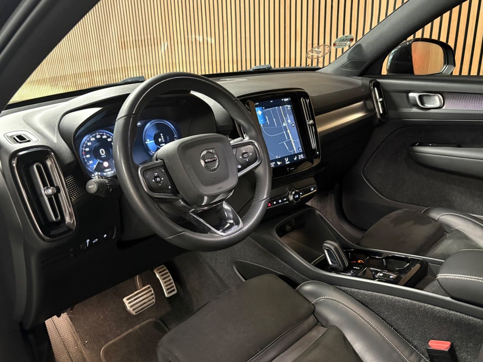 Volvo XC40 1,5 T5 ReCharge R-Design aut. 5d