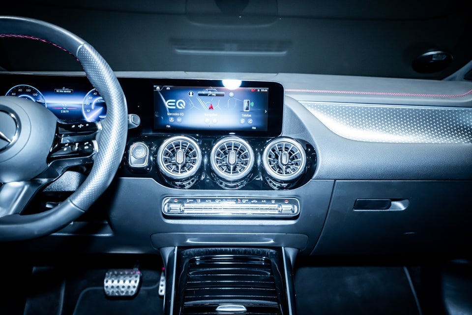 Mercedes EQA350 AMG Advance 4Matic 5d